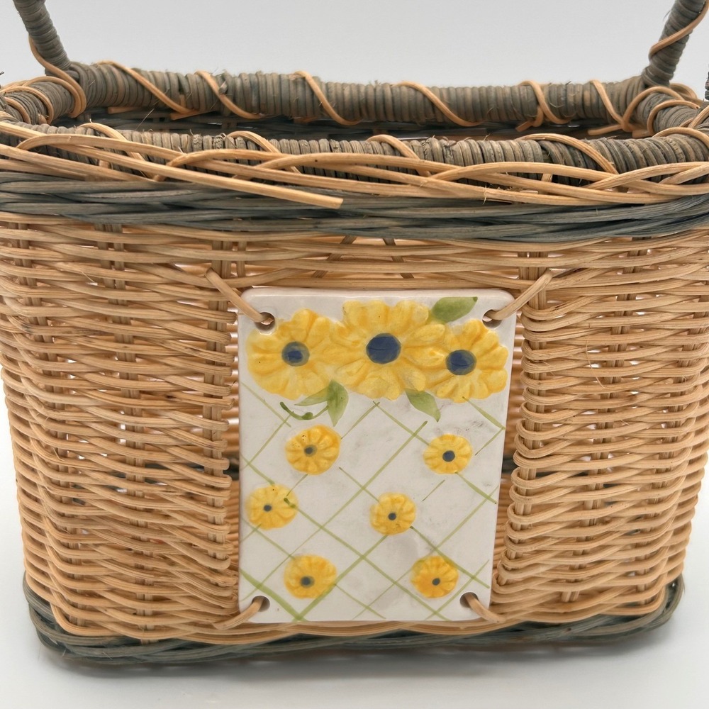 Cottage Vintage Wicker Basket Sunflower Ceramic‎ Tile - Picture 3 of 9